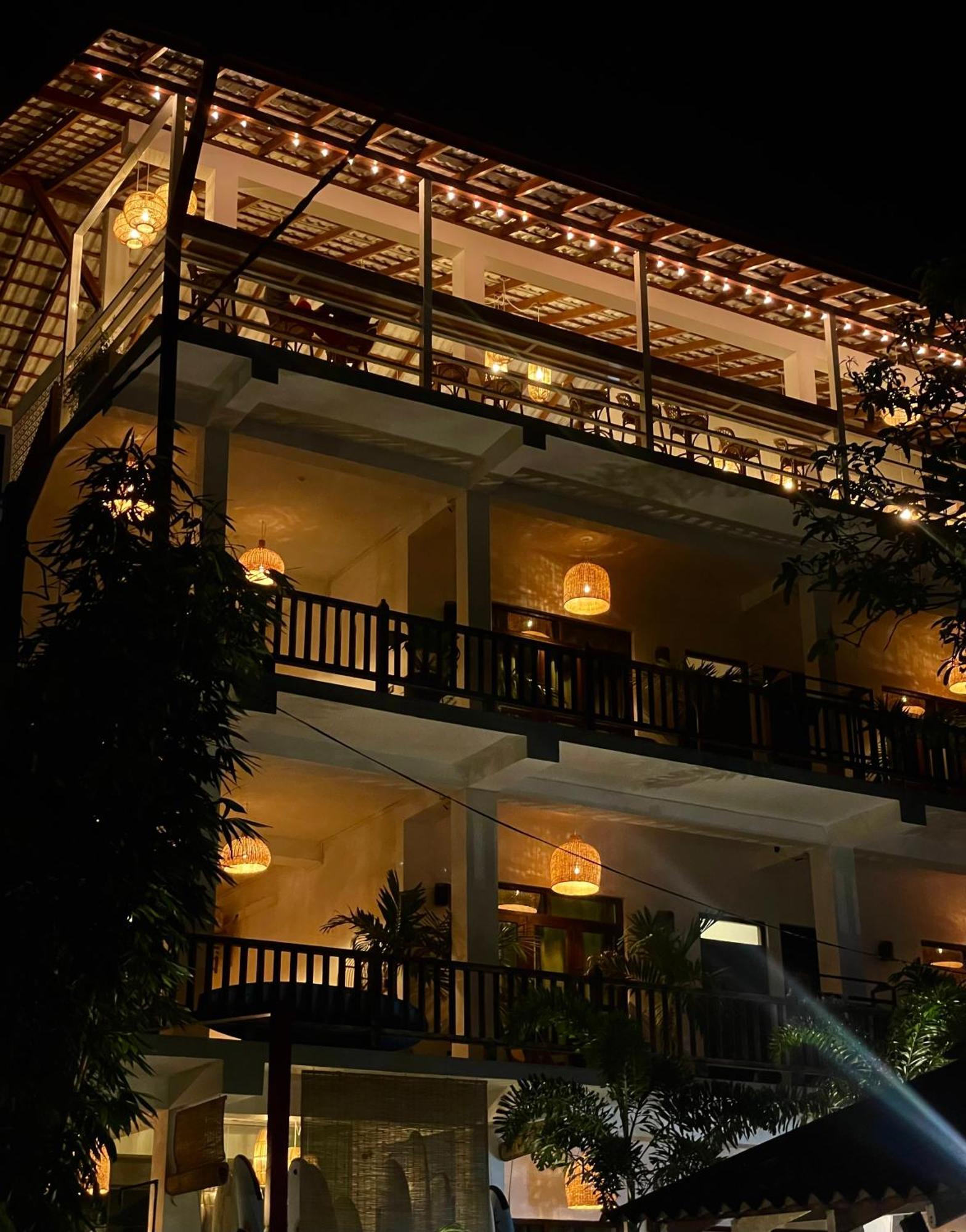 Bed and Breakfast Lucky'S Surf Camp Weligama Zewnętrze zdjęcie