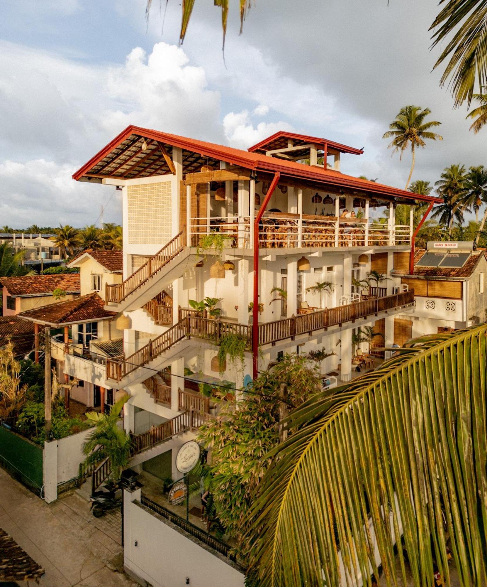 Bed and Breakfast Lucky'S Surf Camp Weligama Zewnętrze zdjęcie