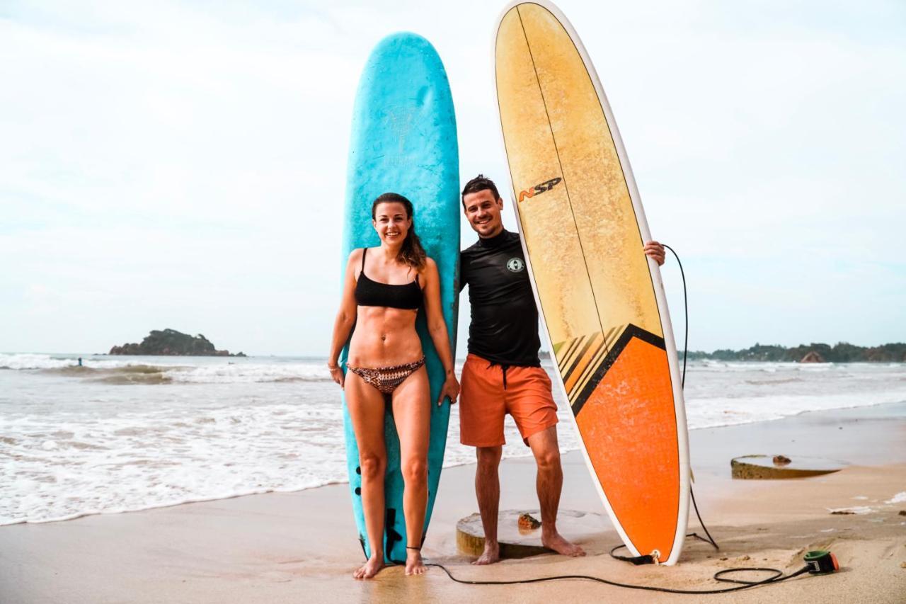 Bed and Breakfast Lucky'S Surf Camp Weligama Zewnętrze zdjęcie